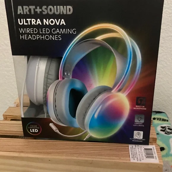 Art+Sound Ultra Nova Wired LED Gaming Headphones - Picture 1 of 4